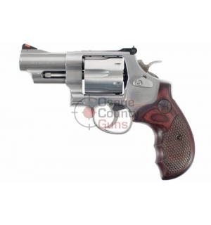 S&W 629 Deluxe - 3" .44 Magnum