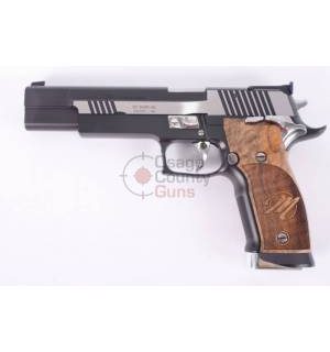 Sig Sauer P226 X-Six 9mm Black & White