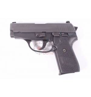 Sig Sauer P239 .40 w/ Night Sights
