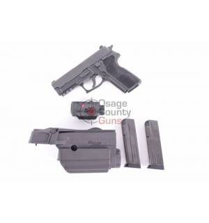Sig Sauer P229 .40 TACPAC w/ Light Laser Holster